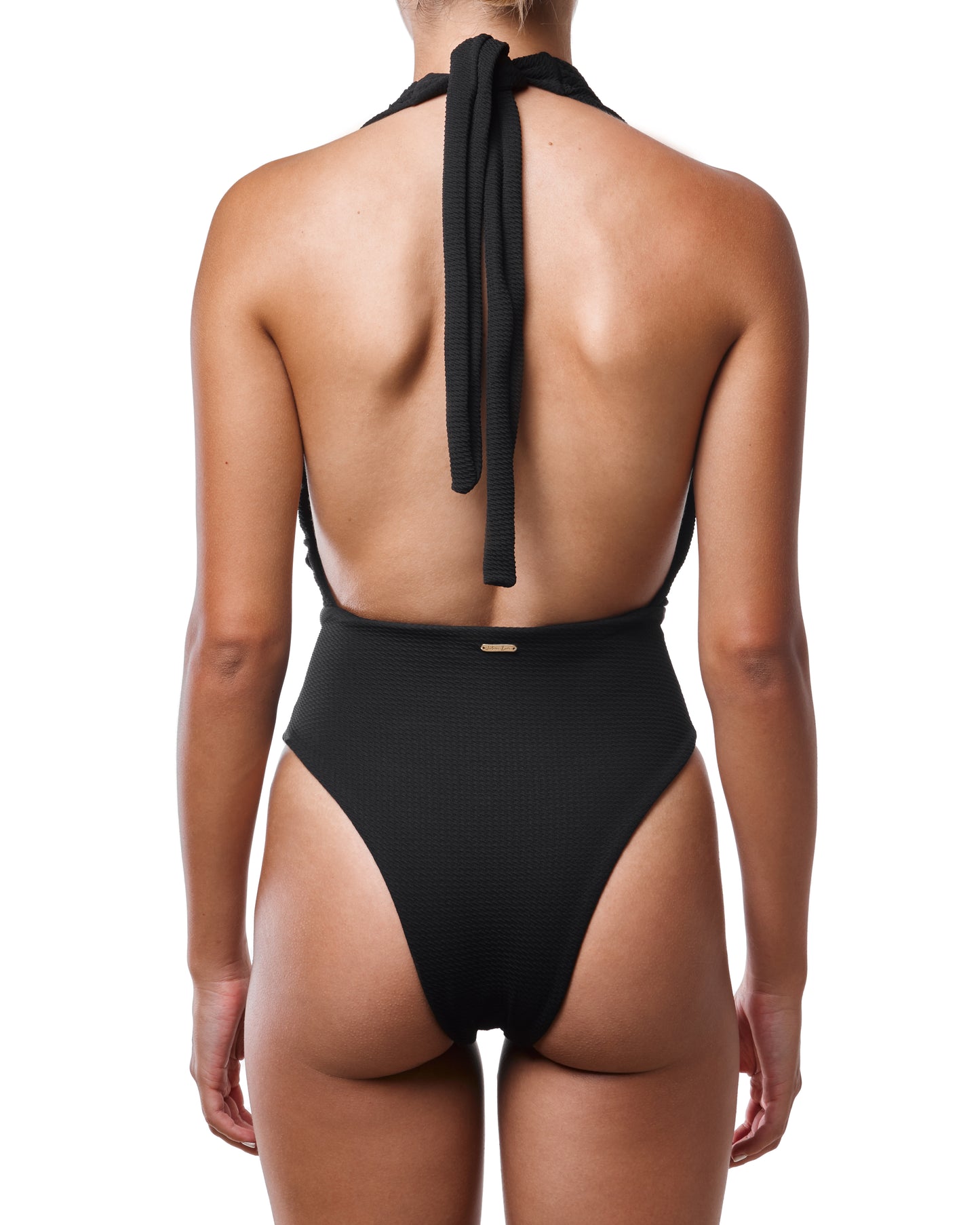 Bona // Black Scrunch